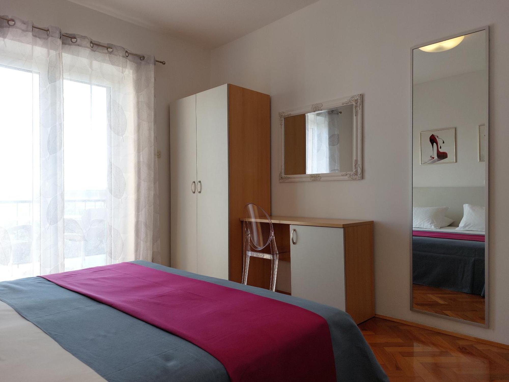 Apartments Denise Podgora Luaran gambar